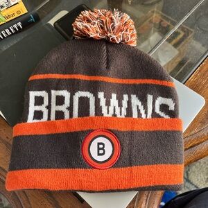 Rare Cleveland Browns Pom-Pom Beanie - Collectible Football Sports Merch
